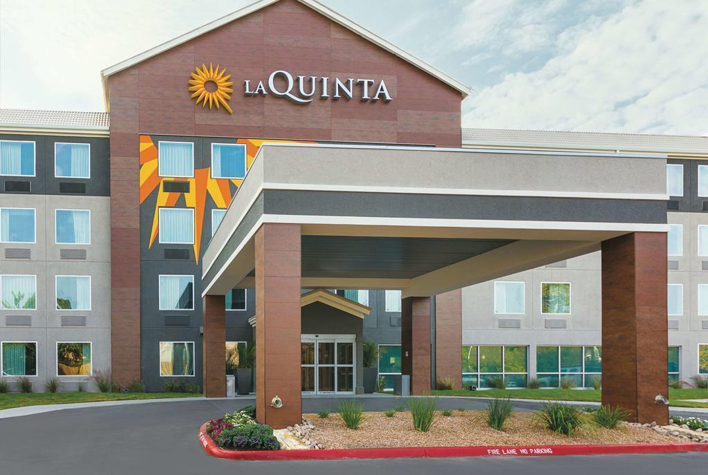 La Quinta Inn & Suites By Wyndham Dallas/Fairpark מראה חיצוני תמונה