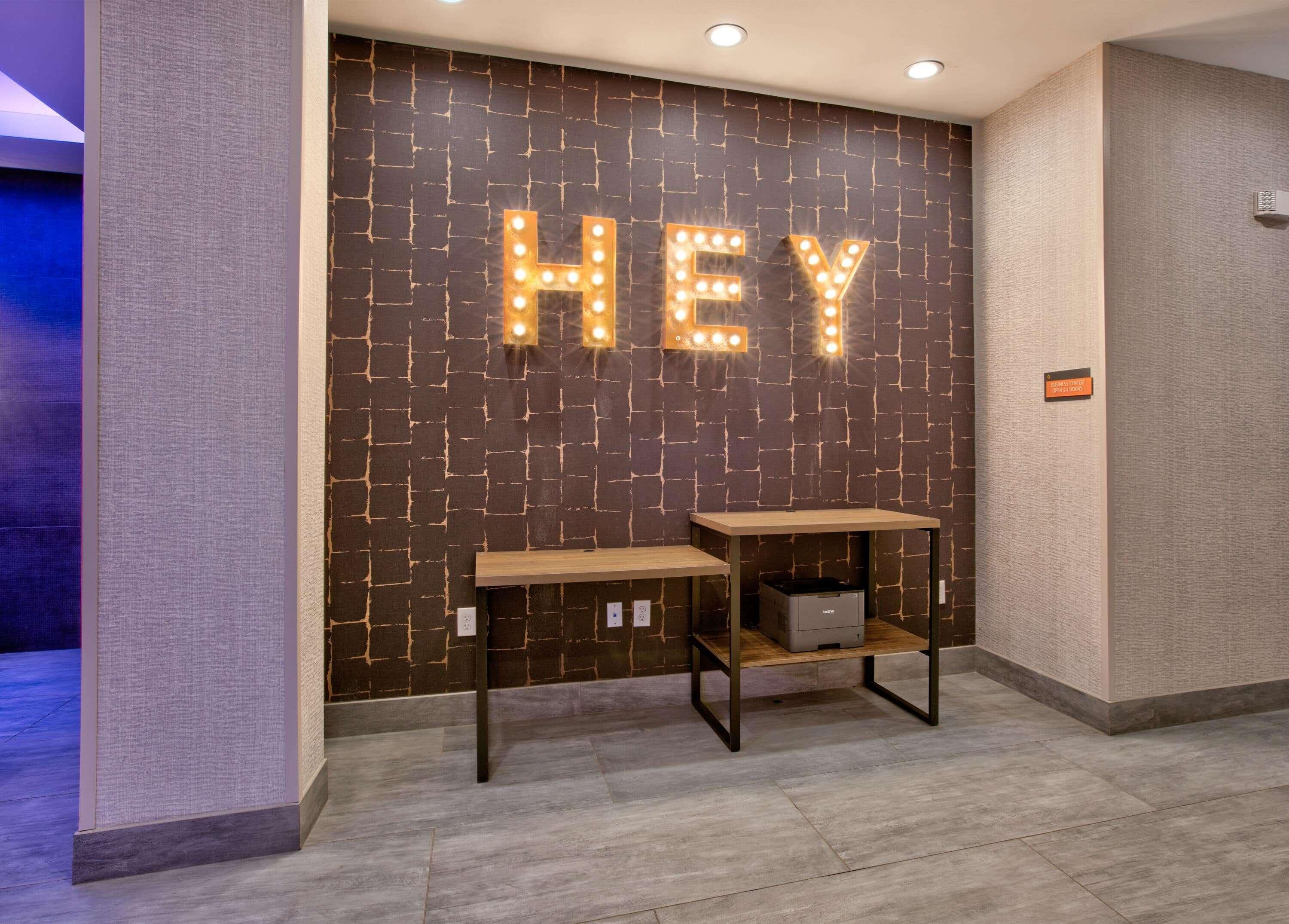 La Quinta Inn & Suites By Wyndham Dallas/Fairpark מראה חיצוני תמונה